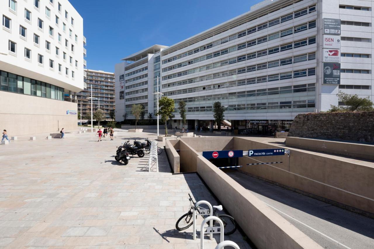 Garden & City Toulon Exterior photo